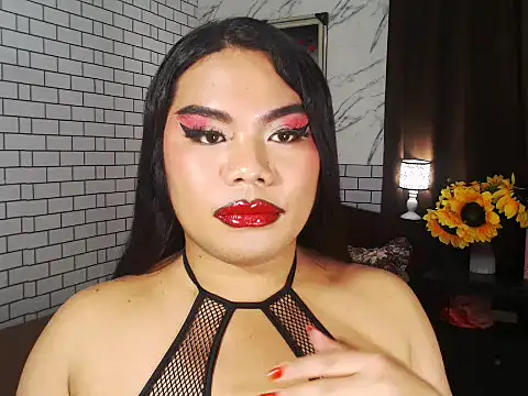 TSbrianaHugeCock online show from 09/27/25, 06:41