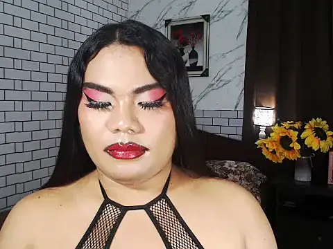 TSbrianaHugeCock online show from 10/01/25, 01:26