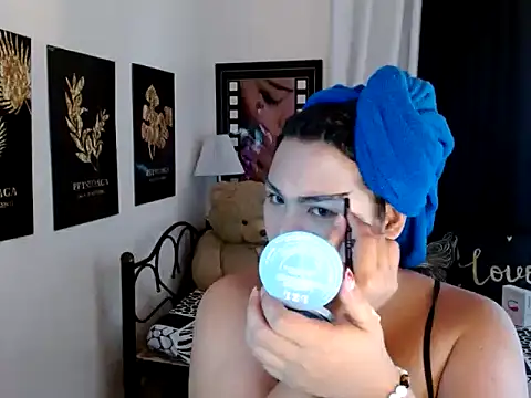 TSbrianaHugeCock online show from 02/05/26, 06:53