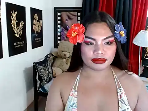 TSbrianaHugeCock online show from 04/21/26, 01:42