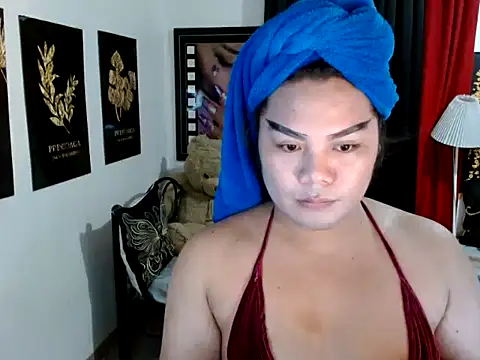 TSbrianaHugeCock online show from 04/26/26, 02:03