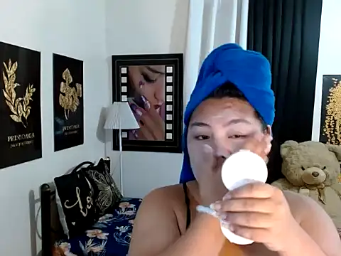 TSbrianaHugeCock online show from 02/24/26, 04:41