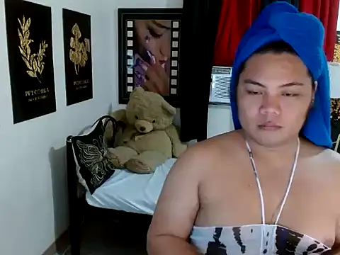 TSbrianaHugeCock online show from 05/25/26, 02:16