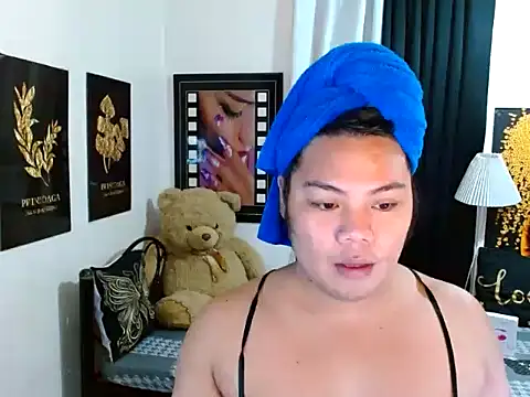 TSbrianaHugeCock online show from 03/18/26, 02:08