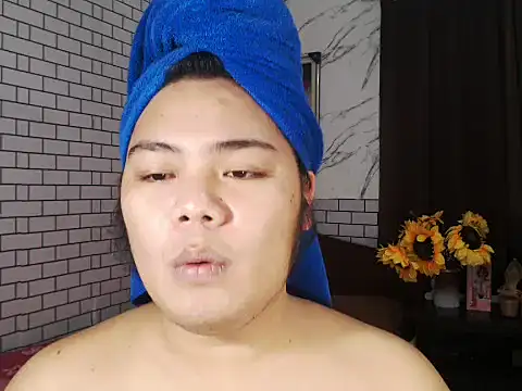 TSbrianaHugeCock online show from 10/18/25, 09:11