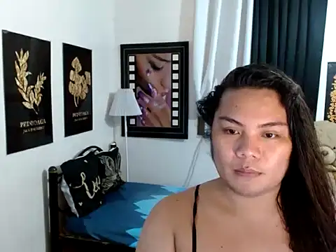 TSbrianaHugeCock online show from 02/15/26, 03:55