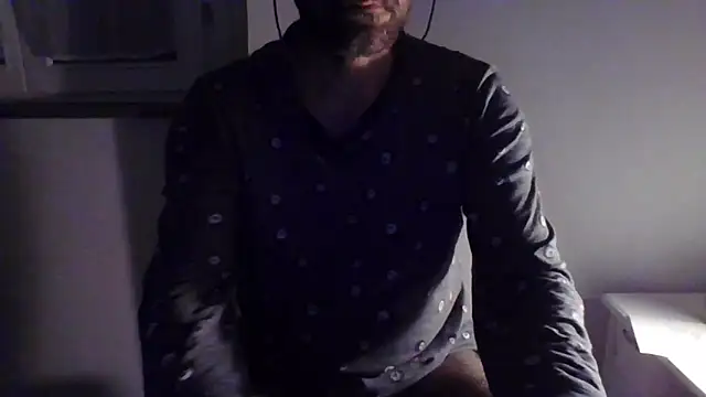 Skeye2 online show from 11/27/25, 01:28