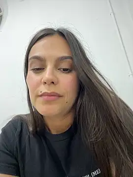 lulix69 online show from 04/14/26, 12:37