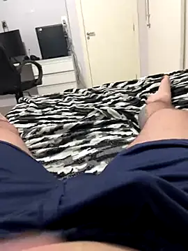 Novinho16cmz online show from 11/14/25, 02:59