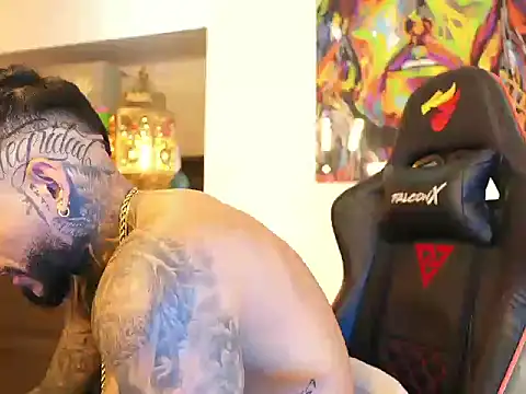 logan hugh8 online show from 10/02/25, 01:36