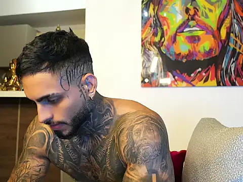 logan hugh8 online show from 09/13/25, 05:18