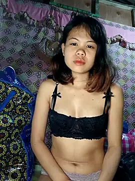 Sexxie Ella22 online show from 11/24/25, 09:37