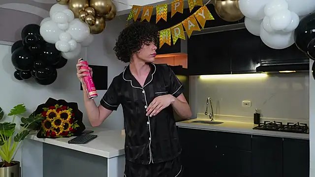 Timmyshy  online show from 12/14/25, 08:36