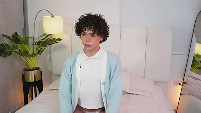 Timmyshy  online show from 11/25/25, 03:51