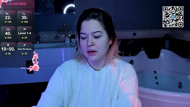 HelenHartt online show from 11/23/25, 01:15