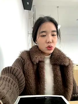 luluya1314 online show from 11/20/25, 05:30