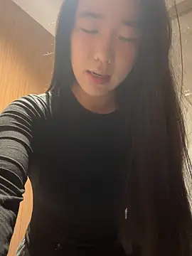 luluya1314 online show from 11/27/25, 02:12