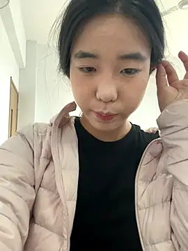 luluya1314 online show from 11/25/25, 05:30