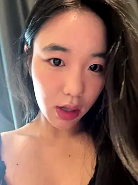 luluya1314 online show from 11/08/25, 01:31