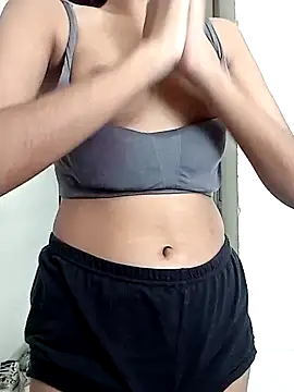 Snapshot of Aru_8507 chatting on 10/05/25, 04:03 Aru 8507 online show from 10/05/25, 04:03