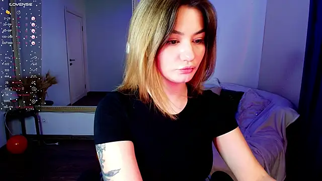 Dark Moni online show from 11/10/25, 05:34