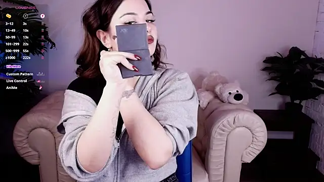 Dark Moni online show from 02/25/26, 02:45