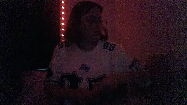 jenmarquez  online show from 10/29/25, 05:06