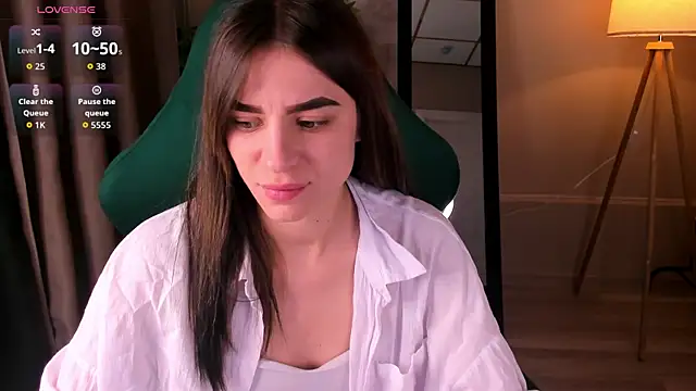 lasly moon online show from 05/10/26, 11:50