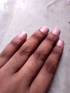 Snapshot of liza-212 chatting on 09/30/25, 01:22 liza-212 online show from 09/30/25, 01:22