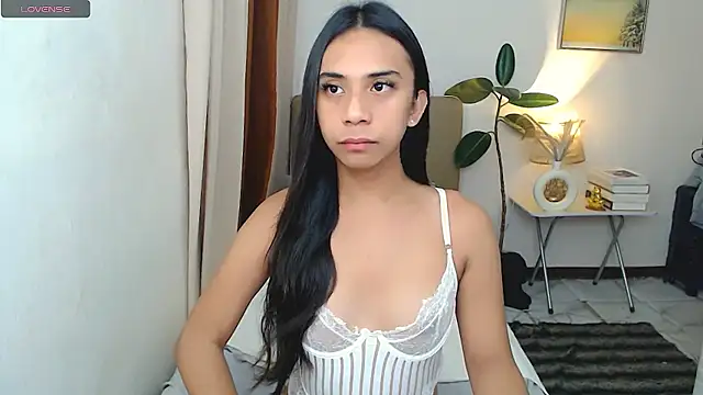 scarlet smith7 online show from 07/03/26, 12:50