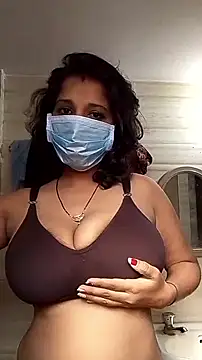 Love Foreverr12 online show from 11/20/25, 09:10