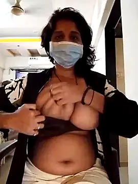 Love Foreverr12 online show from 11/05/25, 08:39