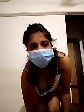 Love Foreverr12 online show from 10/27/25, 08:26