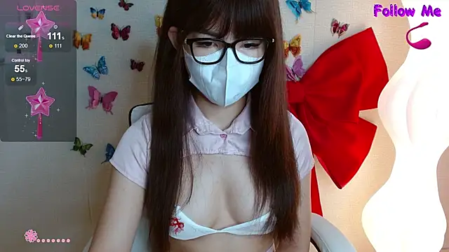 Snapshot of Boobyy-Bae chatting on 10/04/25, 02:46 Boobyy-Bae online show from 10/04/25, 02:46