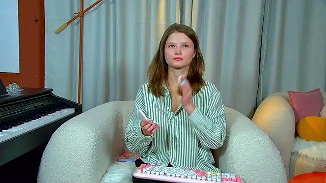 JaneRosen online show from 10/15/25, 06:33