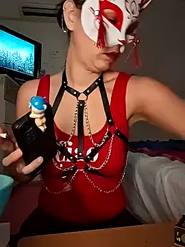 Snapshot of SweetSun69 chatting on 11/05/25, 08:56 SweetSun69 online show from 11/05/25, 08:56