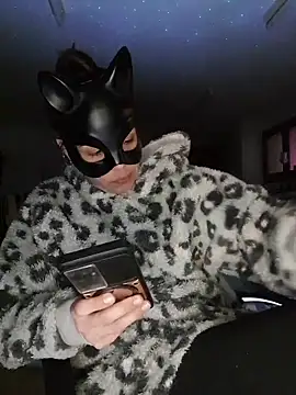 Snapshot of SweetSun69 chatting on 04/13/26, 06:56 SweetSun69 online show from 04/13/26, 06:56