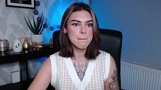 Nova SIN online show from 11/14/25, 06:17