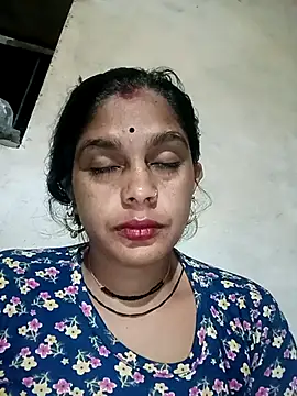 Snapshot of Chanchal_ji chatting on 10/04/25, 11:17 Chanchal ji online show from 10/04/25, 11:17