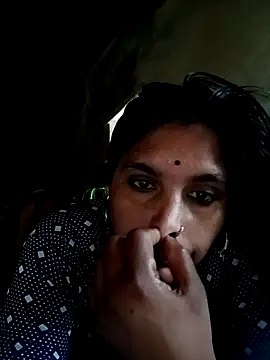 Snapshot of Chanchal_ji chatting on 10/05/25, 11:23 Chanchal ji online show from 10/05/25, 11:23