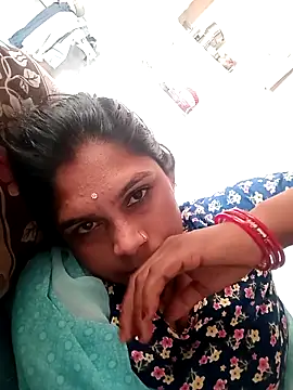 Snapshot of Chanchal_ji chatting on 10/11/25, 08:15 Chanchal ji online show from 10/11/25, 08:15