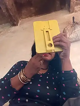 Snapshot of Chanchal_ji chatting on 09/24/25, 08:54 Chanchal ji online show from 09/24/25, 08:54