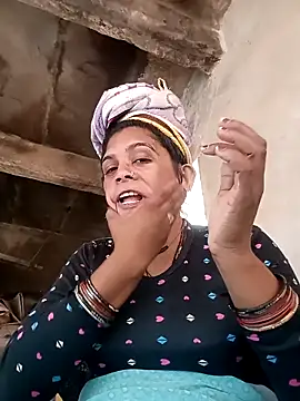 Snapshot of Chanchal_ji chatting on 10/10/25, 07:53 Chanchal ji online show from 10/10/25, 07:53