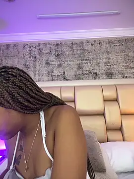 AngelaRoberts online show from 03/07/26, 08:36