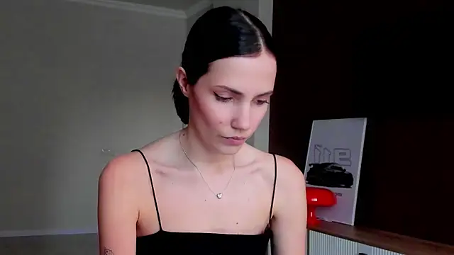 AdeleShinemm online show from 11/14/25, 09:46