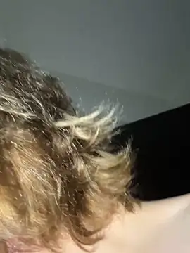 emmasweett11 online show from 10/04/25, 11:45