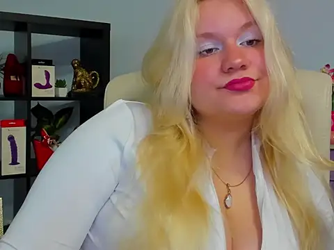 samantha darling online show from 05/18/26, 07:24