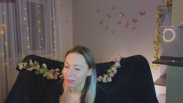 NyxaThorn online show from 01/19/26, 02:54