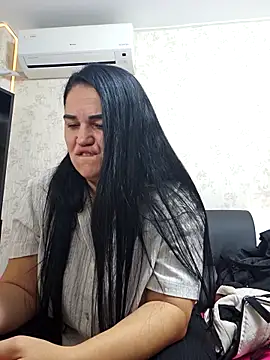 VickyDivinee online show from 09/16/25, 07:04