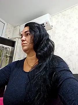 VickyDivinee online show from 09/10/25, 07:02